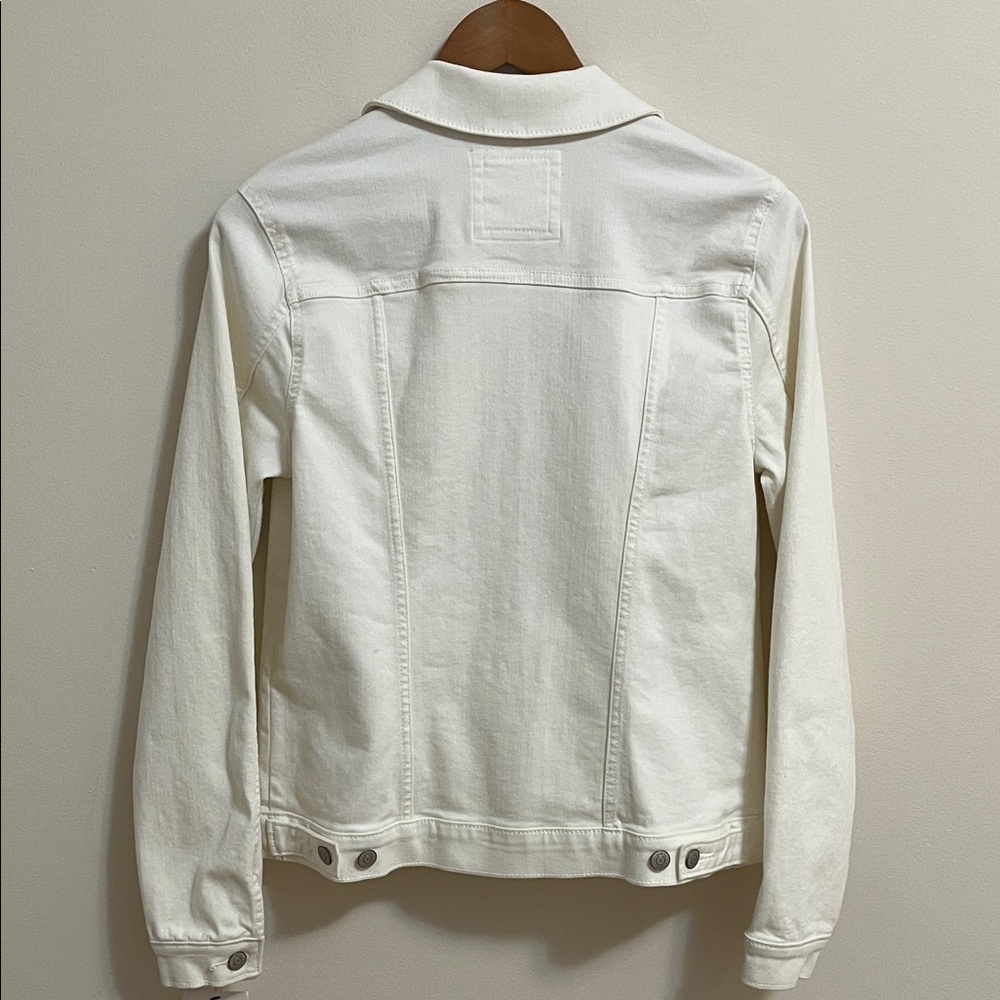 White Jean Jacket Denim Coat Size Small Button Down Pockets Classic Staple - Picture 12 of 16
